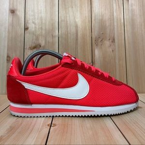 Nike Classic Cortez Nylon Red